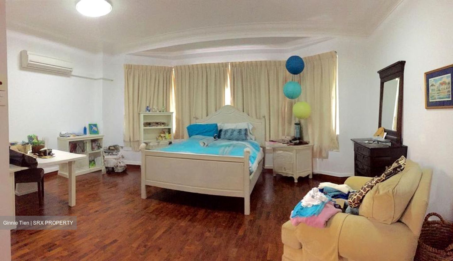Bukit Teresa Close (D4), Terrace #525864561